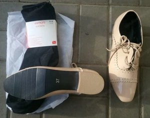 Neu & ungetragen: Beige Pumps in Gr. 37 inkl. 7er-Pack Socken (Gr. 35-38) Bild 2