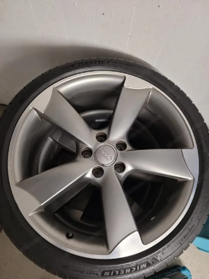 Audi Original Alufelgen  mit Reifen   Michelin 255 35 20.. Bild 4
