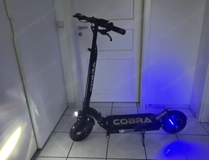 Mobility COBRA V3 Plus 1000W E-Scooter   sehr guter Zustand Bild 2