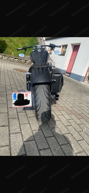 Harley Davidson Street Bob Bild 2