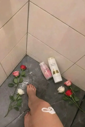 Foot Fetish & Weibliche Dominanz Bild 3