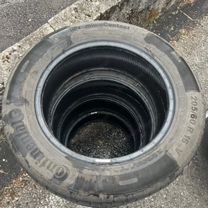 4x Continental Sommerreifen 205 60 16 92V Bild 9