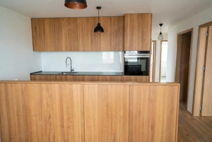 Modernes Wohnen in Egg: Großzügige Wohnung mit beeindruckender 33m  Terrasse Bild 3