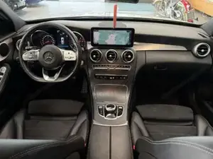 Mercedes-Benz C 180 Bild 11