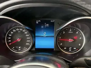 Mercedes-Benz C 180 Bild 13