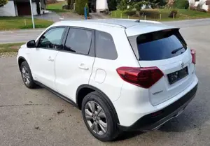 Suzuki Vitara Bild 7