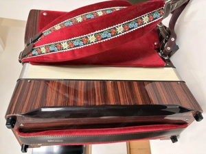 Akkordeon Zuppan Alpe IV 120 Bild 5