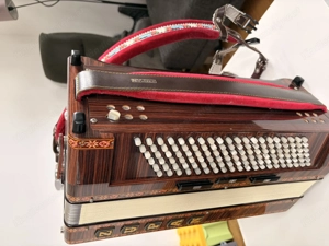 Akkordeon Zuppan Alpe IV 120 Bild 3
