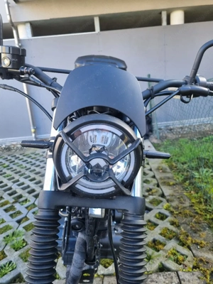 Motorrad BRIXTON Felsberg125 ABS  Bild 3