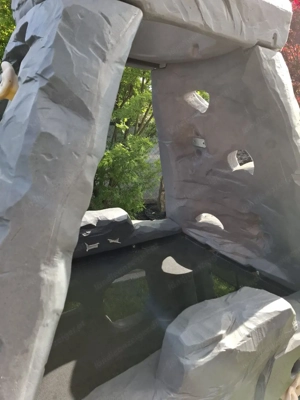 Spielturm   Kletterturm   Kletterfels  Bild 2