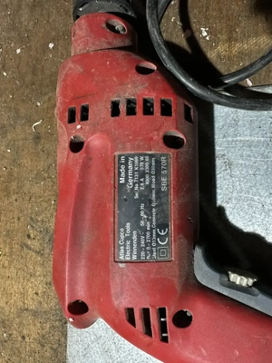 Bohrmaschine mit Schlag Bild 2