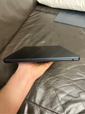 MacBook Air M3 (2024) - Guter Zustand
