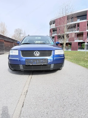 Volkswagen VW Passat Kombi Bild 4
