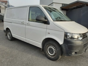 Volkswagen T5 Transporter Allrad, AHK, Klima, 8fach bereift Bild 4