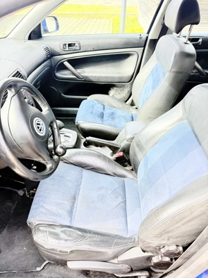 Volkswagen VW Passat Kombi Bild 6