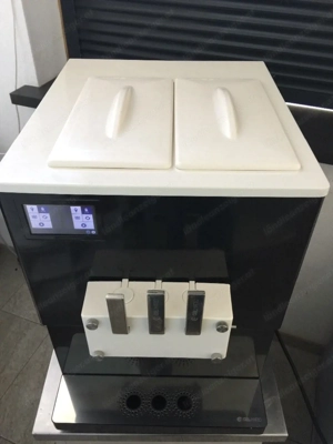 Softeismaschine Gelmatic SC 250 Sonderlackierung schwarz Bild 4