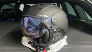 Kaum gebrauchter "Alpina" Schihelm mit integrierter Schibrille Bild 4