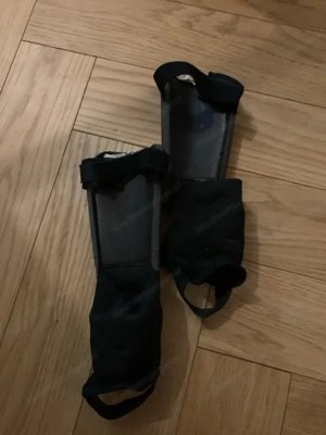 kinder schienbeinschoner kipsta Bild 2