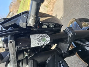 Verkaufe Kawasaki ZR750  Bild 8