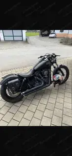 Harley Davidson Street Bob Bild 3