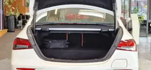 Mercedes-Benz E 300 Bild 9