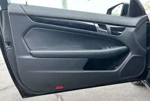 Mercedes-Benz C-Klasse Bild 12