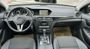 Mercedes-Benz C-Klasse Bild 18