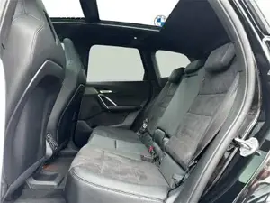BMW iX1 xDrive30 U11 XE2 M Sportpaket Head-Up DAB Bild 11