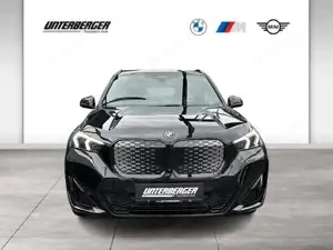 BMW iX1 xDrive30 U11 XE2 M Sportpaket Head-Up DAB Bild 2