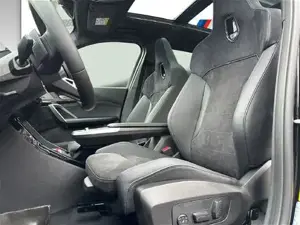 BMW iX1 xDrive30 U11 XE2 M Sportpaket Head-Up DAB Bild 10
