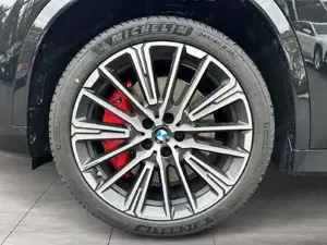 BMW iX1 xDrive30 U11 XE2 M Sportpaket Head-Up DAB Bild 6