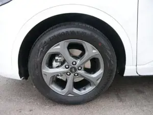 Ford Kuga ST-Line 1.5 EcoBoost 2WD AT ST-Line*NAVI*PDC*KA... Bild 4