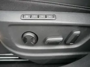 Cupra Ateca 2,0 TSI DSG 4x4*AHK-SCHWENKBAR*NAVI*PDC*KAMERA*... Bild 10