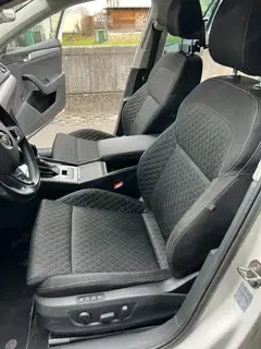 Skoda Superb Combi 2.0 TDI 4x4 DSG Style Bild 10