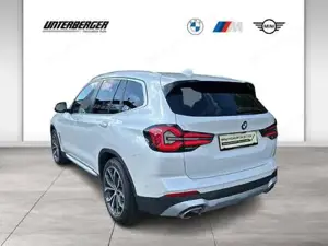 BMW X3 xDrive30d Head-Up // elektr. Sitzverstellung // Driving Assistant Bild 4
