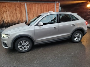 Audi Q3 2,0 TDI S-tronic 07 2017 silber metallic AHK Bild 2