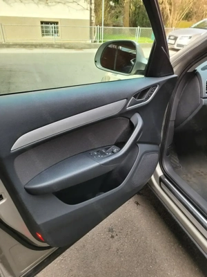 Audi Q3 2,0 TDI S-tronic 07 2017 silber metallic AHK Bild 8