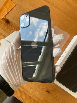 Apple iPhone 256gb 84%  Schwarz Bild 4