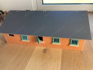 Kinder Pferdestall mit 9 Boxen  Bild 4