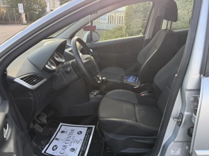 Peugeot 207 Ö3-Edition 1,4 aus zweiter Hand 2010 Bild 10