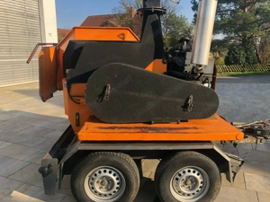 Thünissen Holzhäcksler Typ 532 M  Bild 3