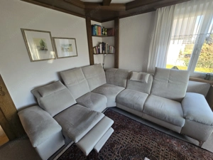 Couch mit Elektromotor