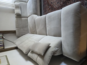 Couch mit Elektromotor Bild 2