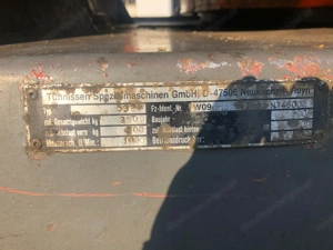 Thünissen Holzhäcksler Typ 532 M  Bild 5