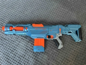 Nerf Elite 2.0 Echo CS-10 Blaster