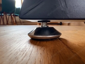 Sofatisch Eiche massiv handgefertigt mit schwarzen Metallbeinen   auch auf Wunschmaß Bild 5