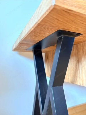 TV Board Eiche massiv handgefertigt mit Metallgestell Bild 4