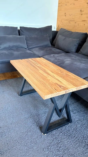 Sofatisch Eiche massiv handgefertigt mit schwarzen Metallbeinen   auch auf Wunschmaß Bild 4