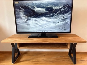 TV Board Eiche massiv handgefertigt mit Metallgestell Bild 2