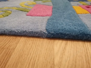 Zauberhafter Kinderteppich aus Schurwolle Bild 3